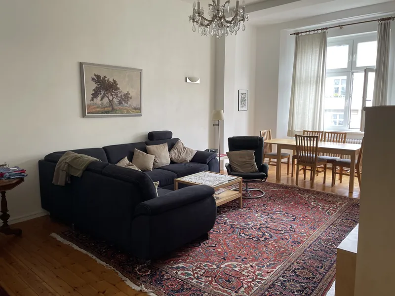Großzügige 3-Zimmer Altbauperle im Güntzelkiez. — photo 1